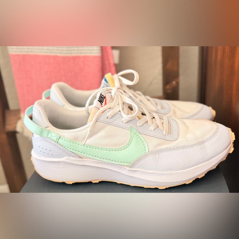NIKE WAFFLE DEBUT
WHITE/MINT FOAM-FOOTBALL GREY
BLANC/MENTHE ESPUMA 12